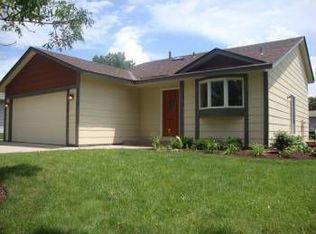 6535 23rd St N, Oakdale, MN 55128