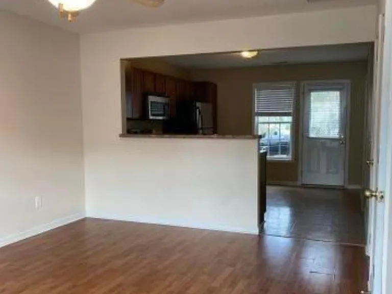 153 Cornerstone Pl — Photo 3