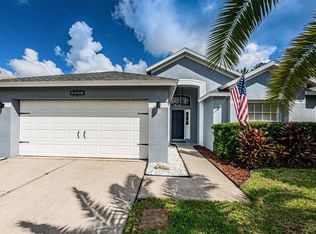 9847 Riverchase Dr, New Port Richey, FL 34655