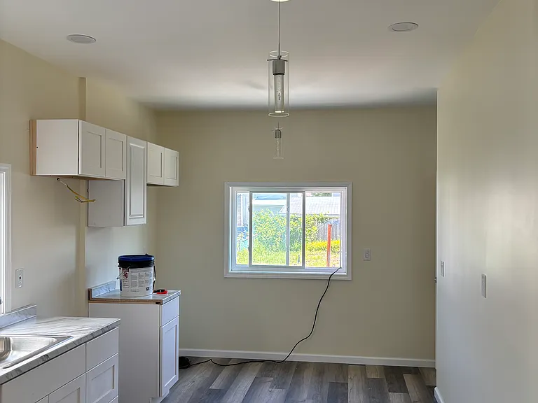 43 Ludington St — Photo 10