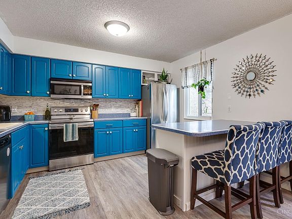 5th image of 7587 Granby Way