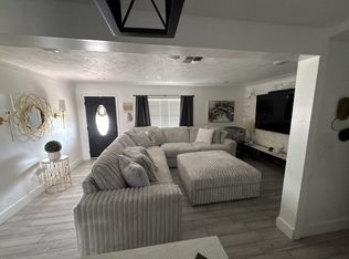 3760 Sebring Pkwy, Sebring, FL 33870