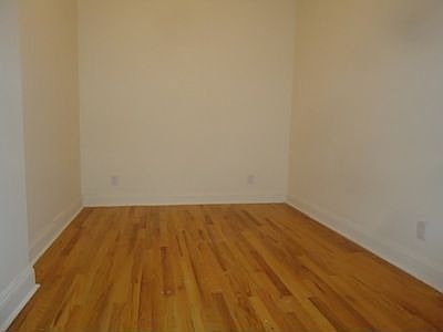 4th image of 330 E 73rd St APT 6