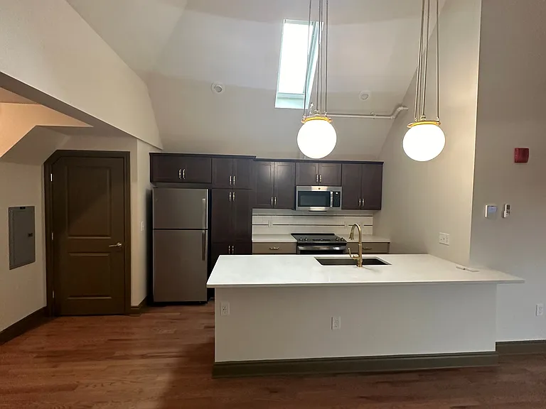 696 Seneca St #3B — Photo 2