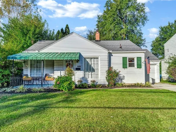 1486 Eggert Rd, Amherst, NY 14226