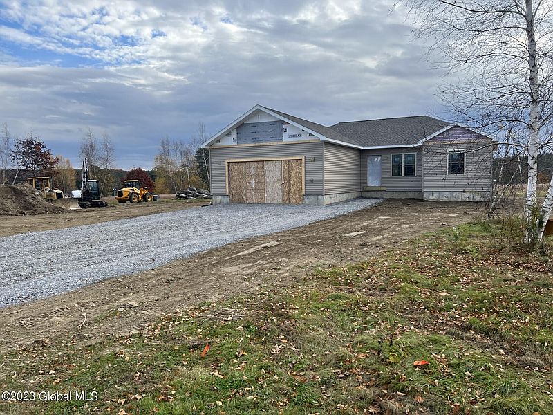 2nd image of 106 Bluebird Lane