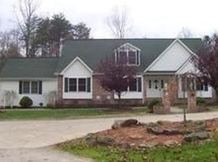 505 Olive Way, Elkview, WV 25071