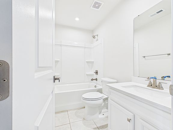 5th image of 3131 Coquina Ln