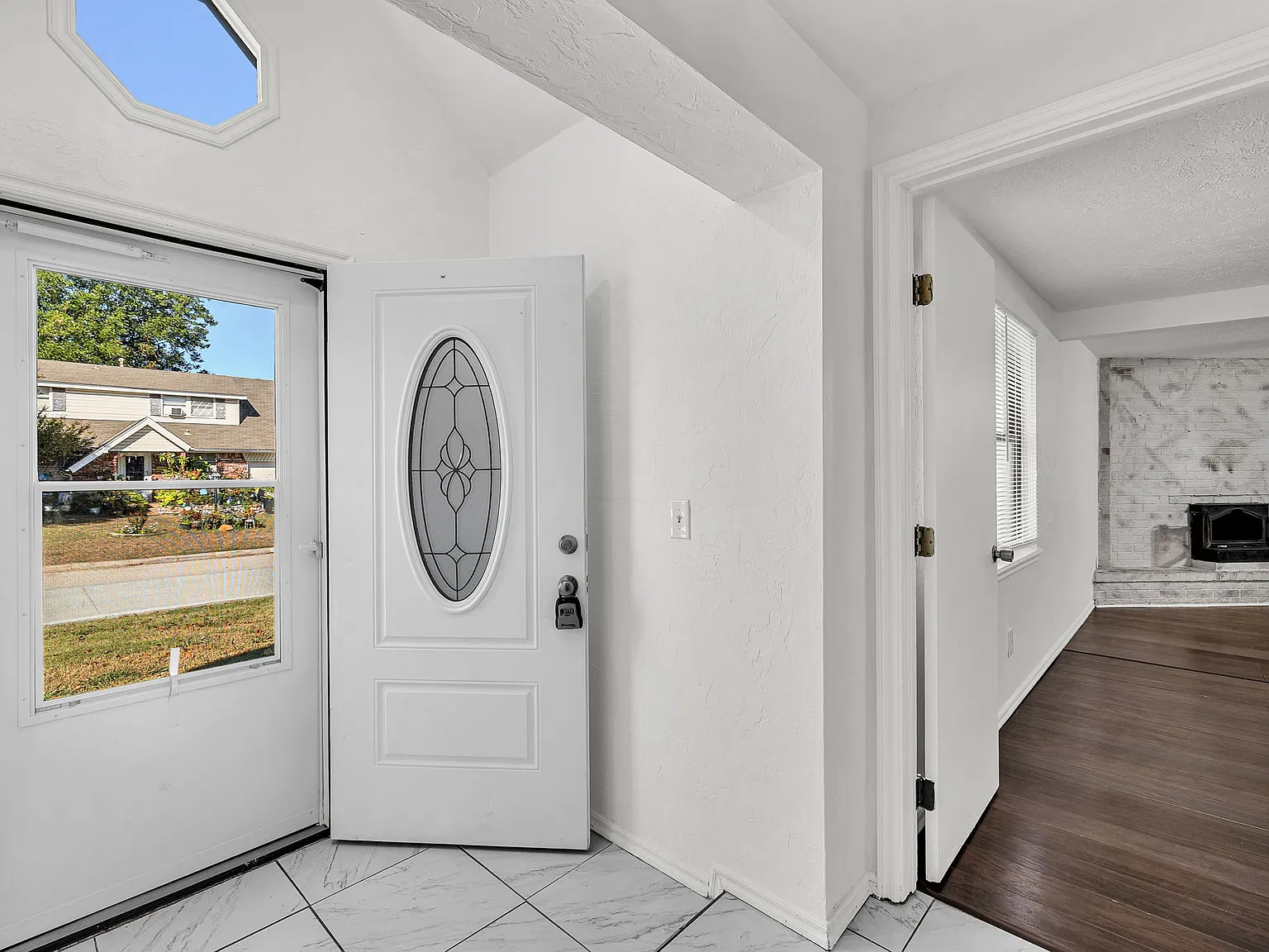 3 bed, 1827 sqft, $1,450 — Photo 4