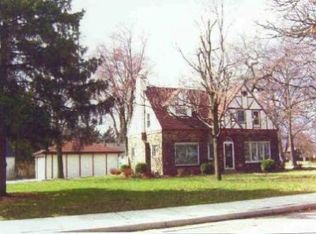 2274 Ridgewood St, Highland, IN 46322