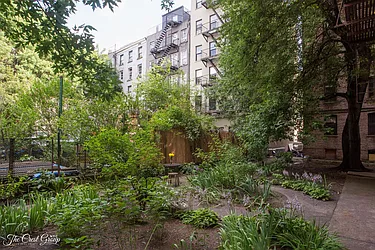 Rented by The Crest Group