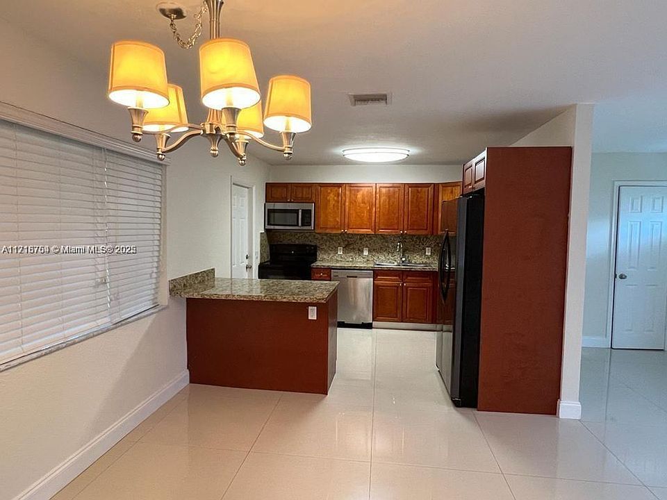 1st image of 1125 NW 16th Ct #1125