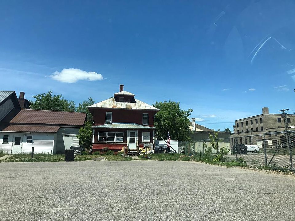 1st image of 28 Pearl St