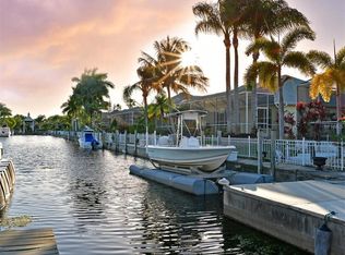 4736 Spinnaker Dr, Bradenton, FL 34208