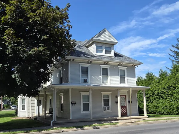 214 E Pine St #214, Selinsgrove, PA 17870