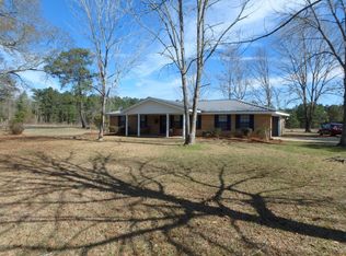 241 Corinth Rd, Petal, MS 39465
