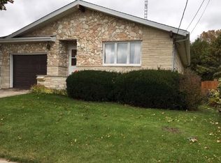 810 23rd St, Two Rivers, WI 54241