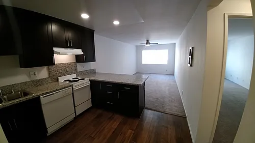 Floor plan 105