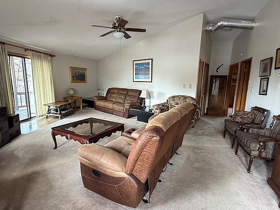 5th image of 526 Red Bush School Rd