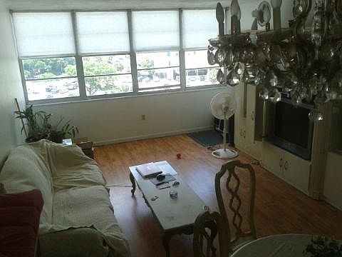 3rd image of 1351 NE Miami Gardens Dr APT 501
