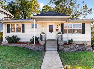 7034 Mitchell Ave, Saint Louis, MO 63117