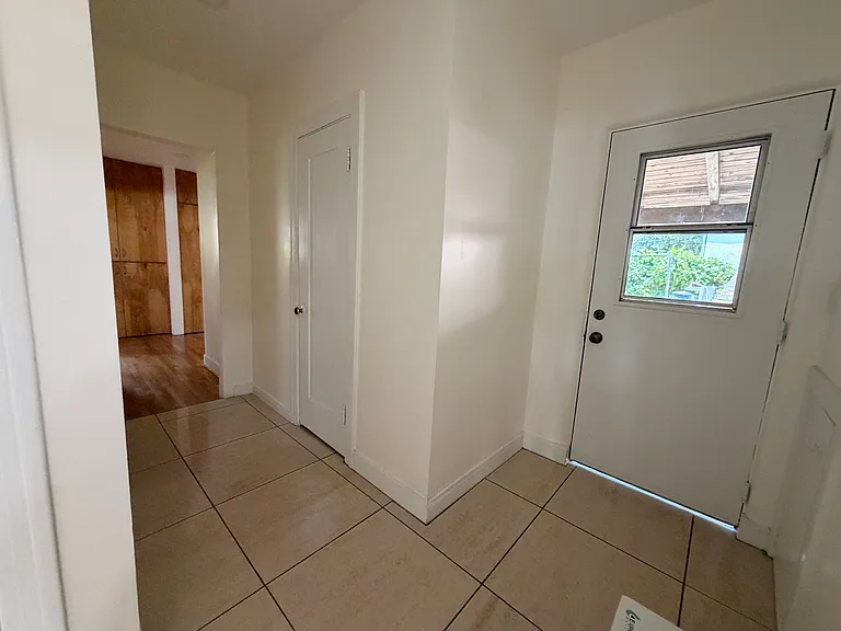 connecting room walkway