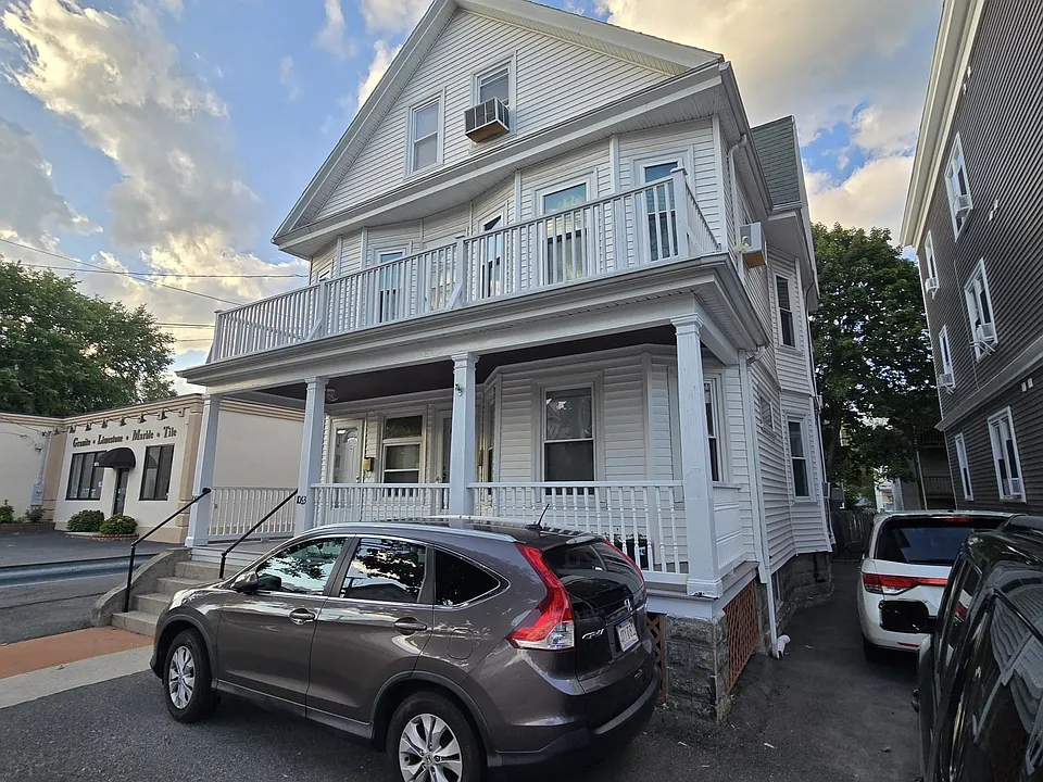 1063 Massachusetts Ave #1