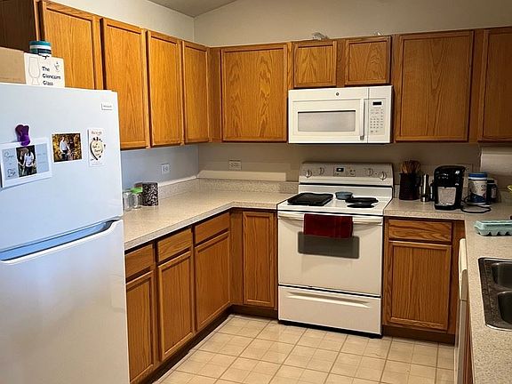 2nd image of 629 Silverstone Dr #629