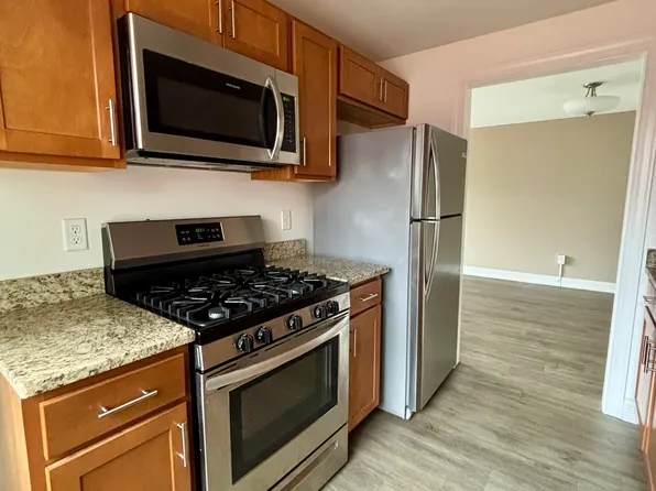 780 Millersport Hwy APT 1, Amherst, NY 14226