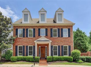 340 Kendemere Pointe, Roswell, GA 30075