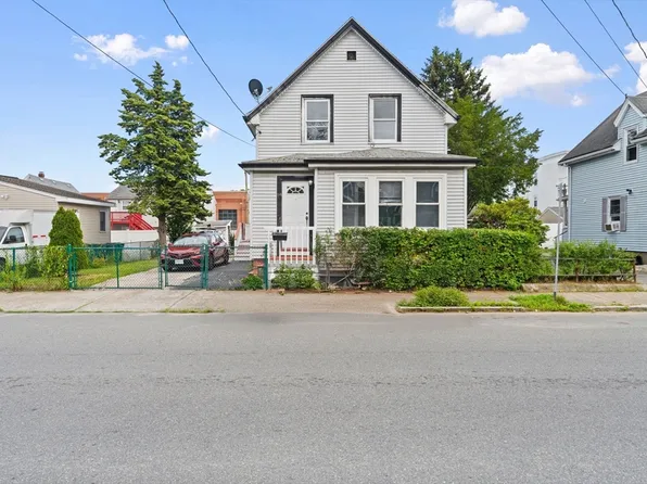 84 River St, Lynn, MA 01905