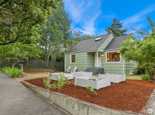 369 NW 49th St, Seattle, WA 98107