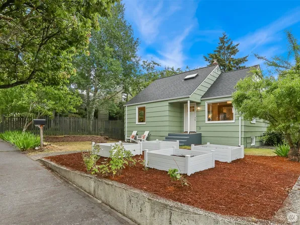 369 NW 49th Street, Seattle, WA 98107