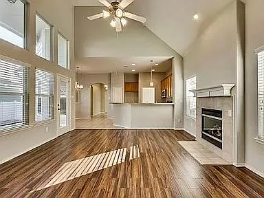 1321 Live Oak Ln — Photo 14