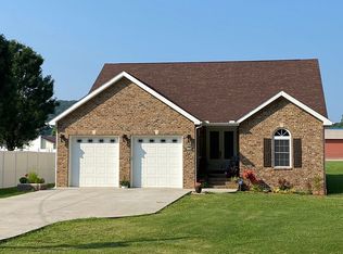 218-A Ivywood St, Eleanor, WV 25070