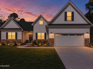 30220 W Lake Drive, Wagram, NC 28396