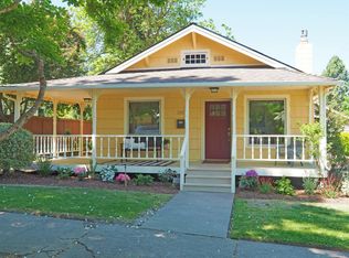 265 6th St, Ashland, OR 97520