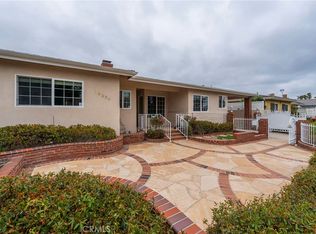 19539 Mobile St, Reseda, CA 91335