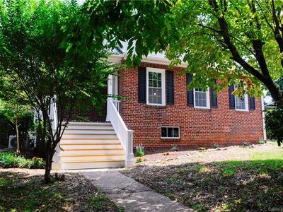 28 Enka Orchard St, Candler, NC, 28715
