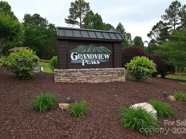 33 Grandview Peaks Dr #33, Nebo, NC 28761