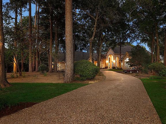 4th image of 12160 Lake Vista Drive