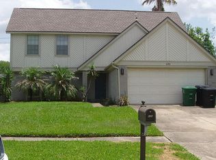 635 Charidges Dr, Houston, TX 77034