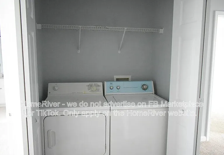 913 Prestwyck Ct — Photo 5