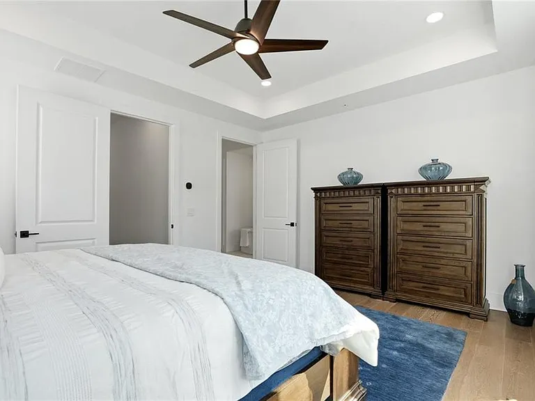 2042 Juliette Ave — Photo 17