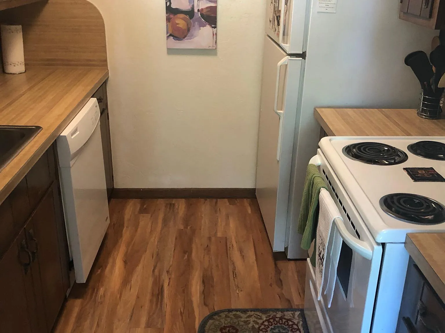 141 Locke St — Photo 3
