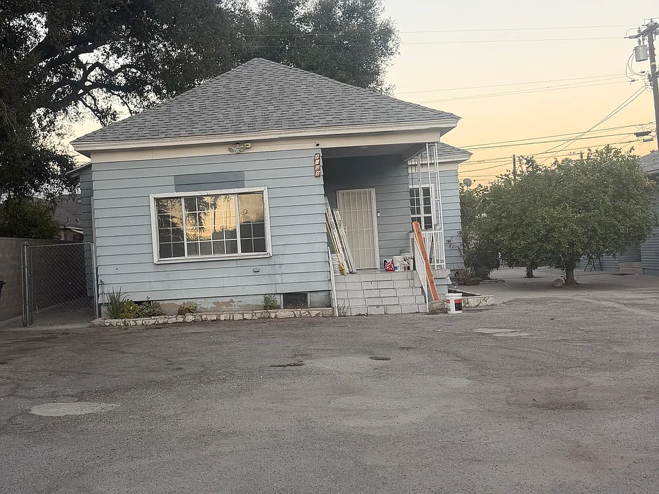 2108 Casitas Ave