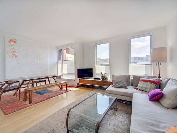 2nd image of 111 3rd St #1112