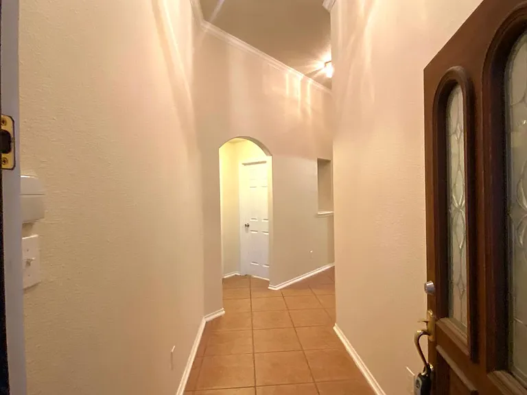 10411 Tollow Way — Photo 2