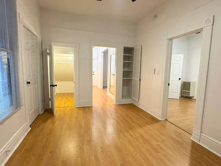 6028 Barton Ave #6028 — Photo 6