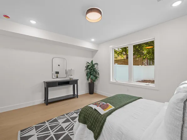 249 5 Halladay Street image 46 of 48